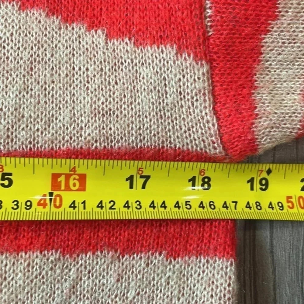 Club Monaco Women Mohair Zebra Stripe  Tan Red Pullover Crew Neck Sweater Sz:XS - Picture 10 of 12